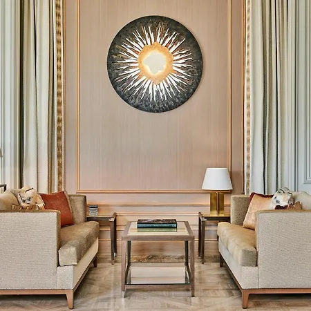 Hotell La Reserve De 5*