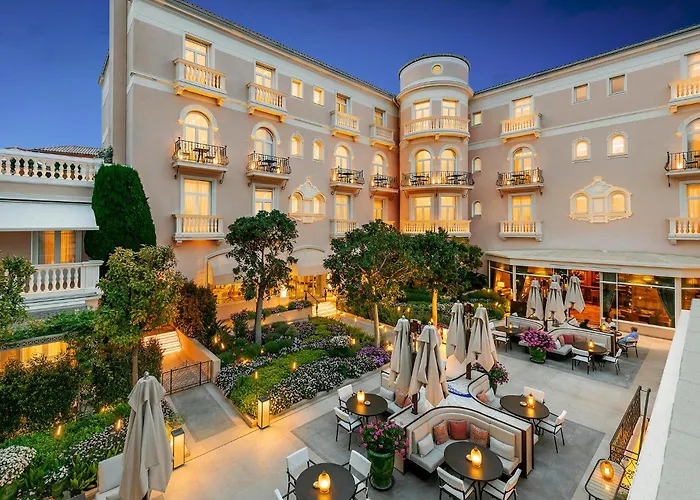 La Réserve De Hotel 5*