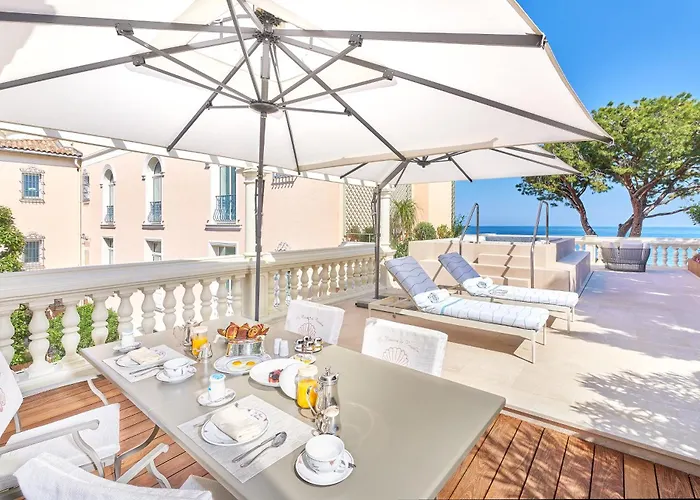 La Réserve De Hotel 5*