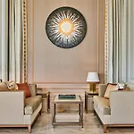 Hotel La Reserve De 5*