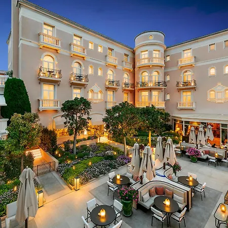 La Réserve De Hotel 5*
