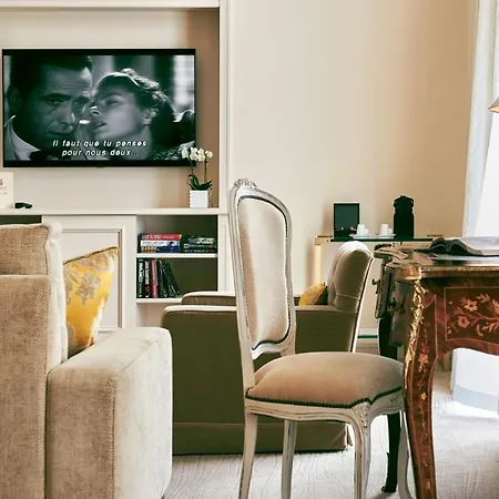 Hotel La Réserve De 5*